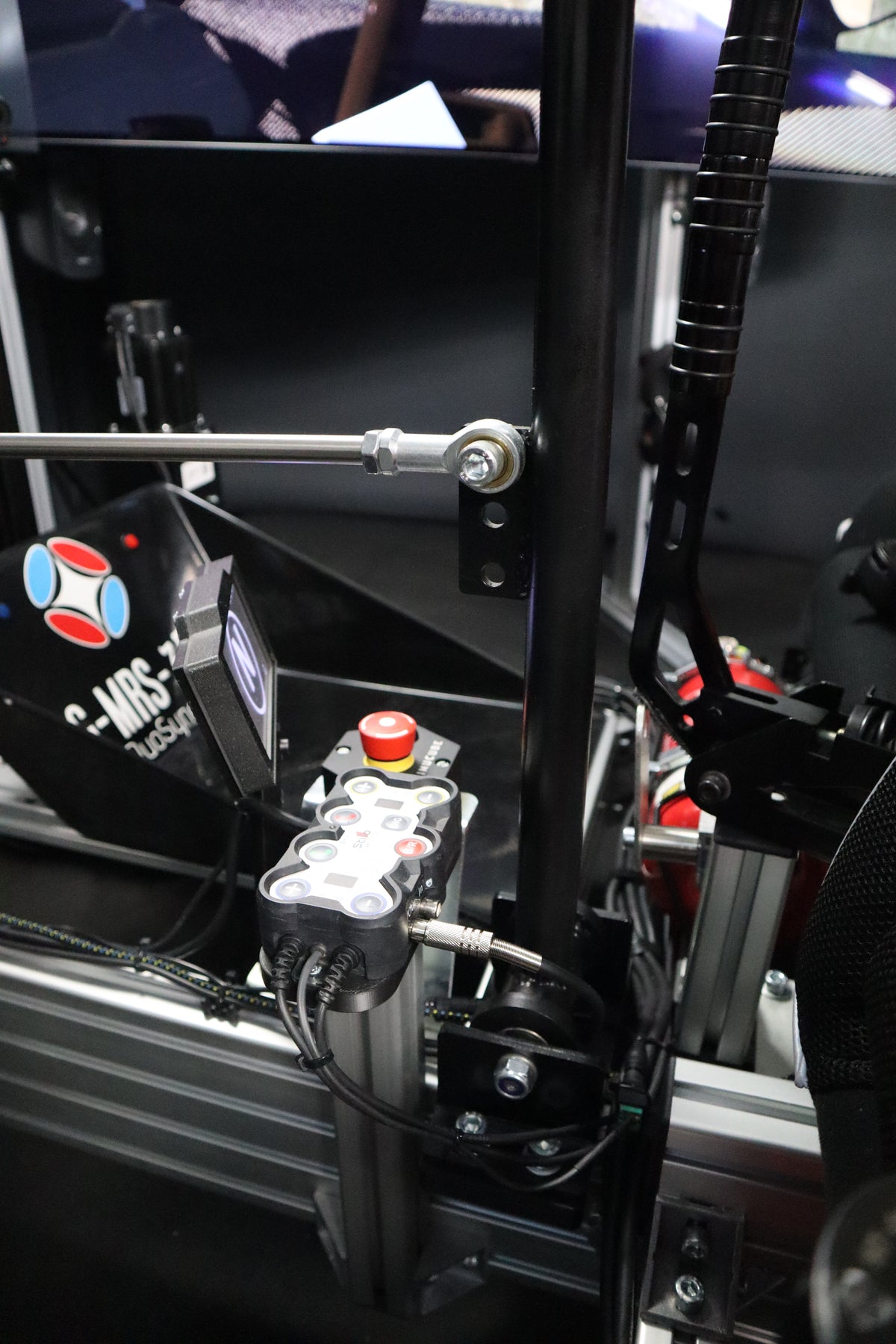 Aluminium chassis of the DuoSyncX rally simulator